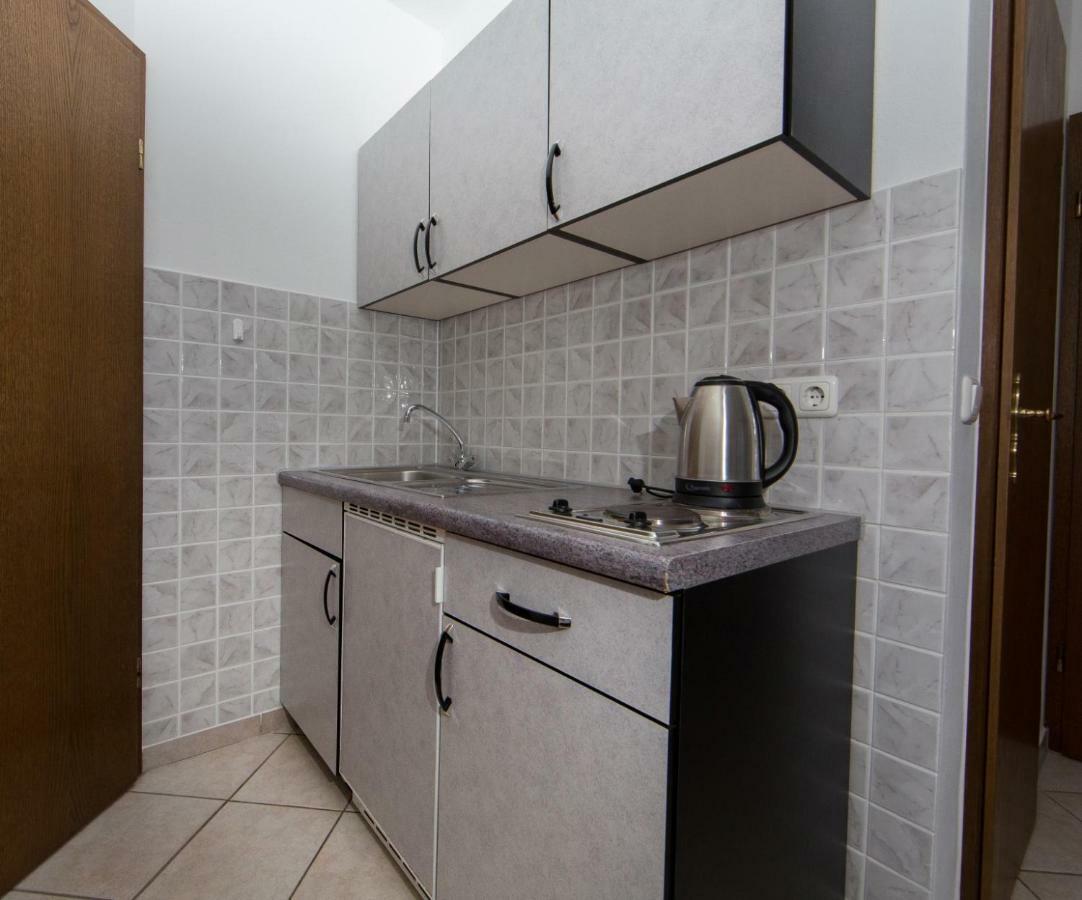 Apartments Sanmichel Пула Екстер'єр фото