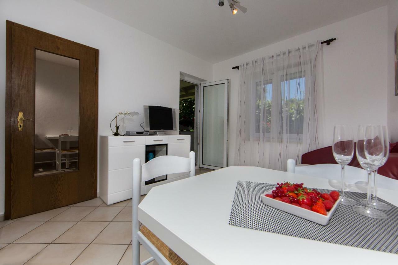 Apartments Sanmichel Пула Екстер'єр фото