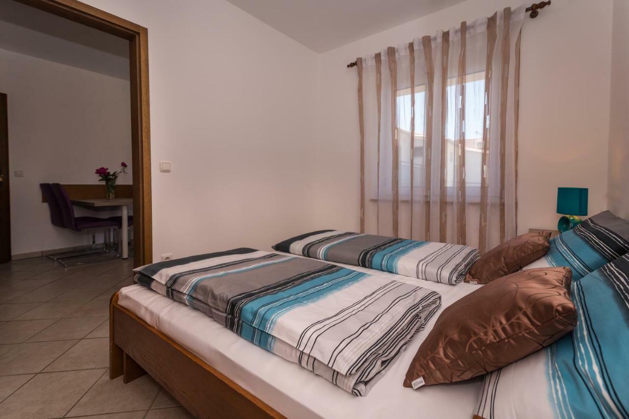 Apartments Sanmichel Пула Екстер'єр фото