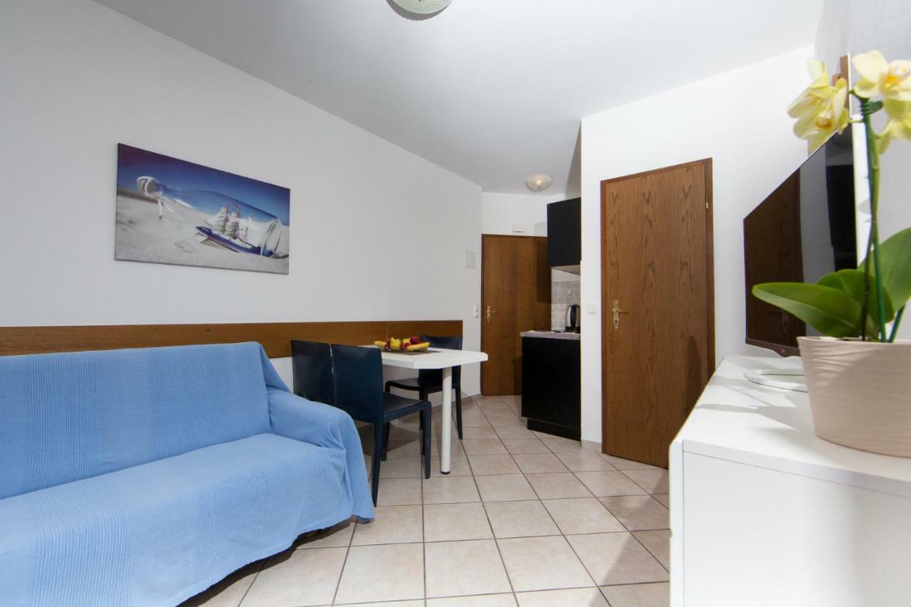 Apartments Sanmichel Пула Екстер'єр фото