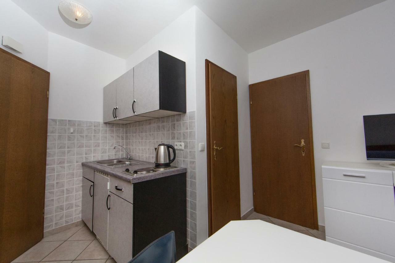 Apartments Sanmichel Пула Екстер'єр фото