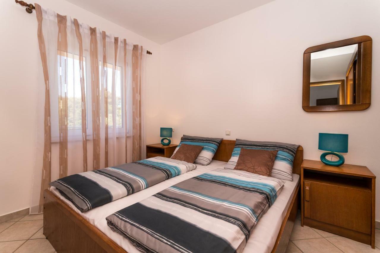 Apartments Sanmichel Пула Екстер'єр фото